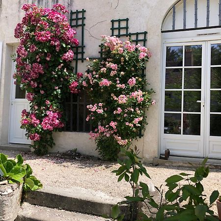 Les Troglos De La Tufoliere Acomodação com café da manhã Rochecorbon Exterior foto